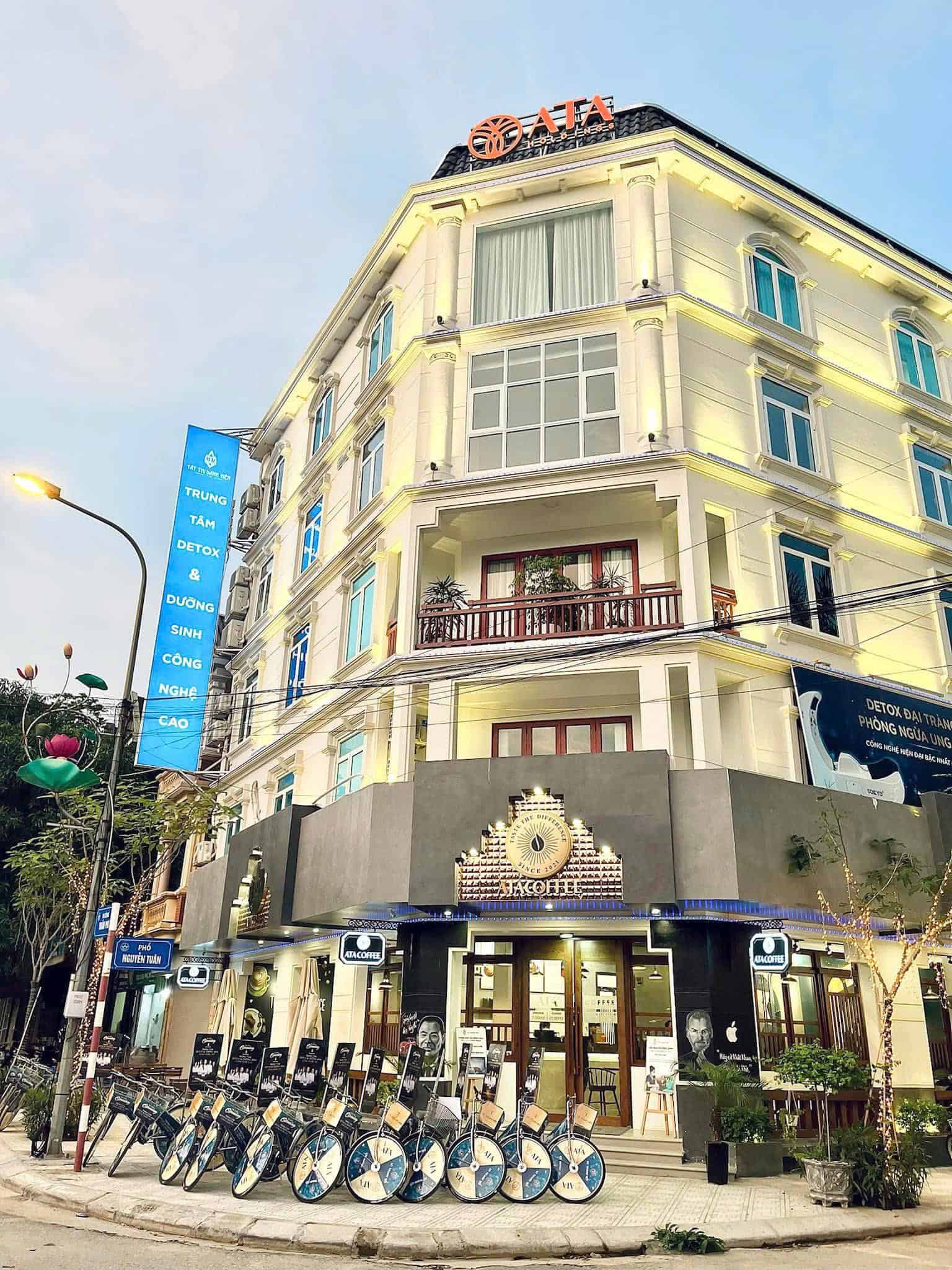 image tay thi danh vien thong bao tuyen dung 05 vi tri tot 5 010325 071211