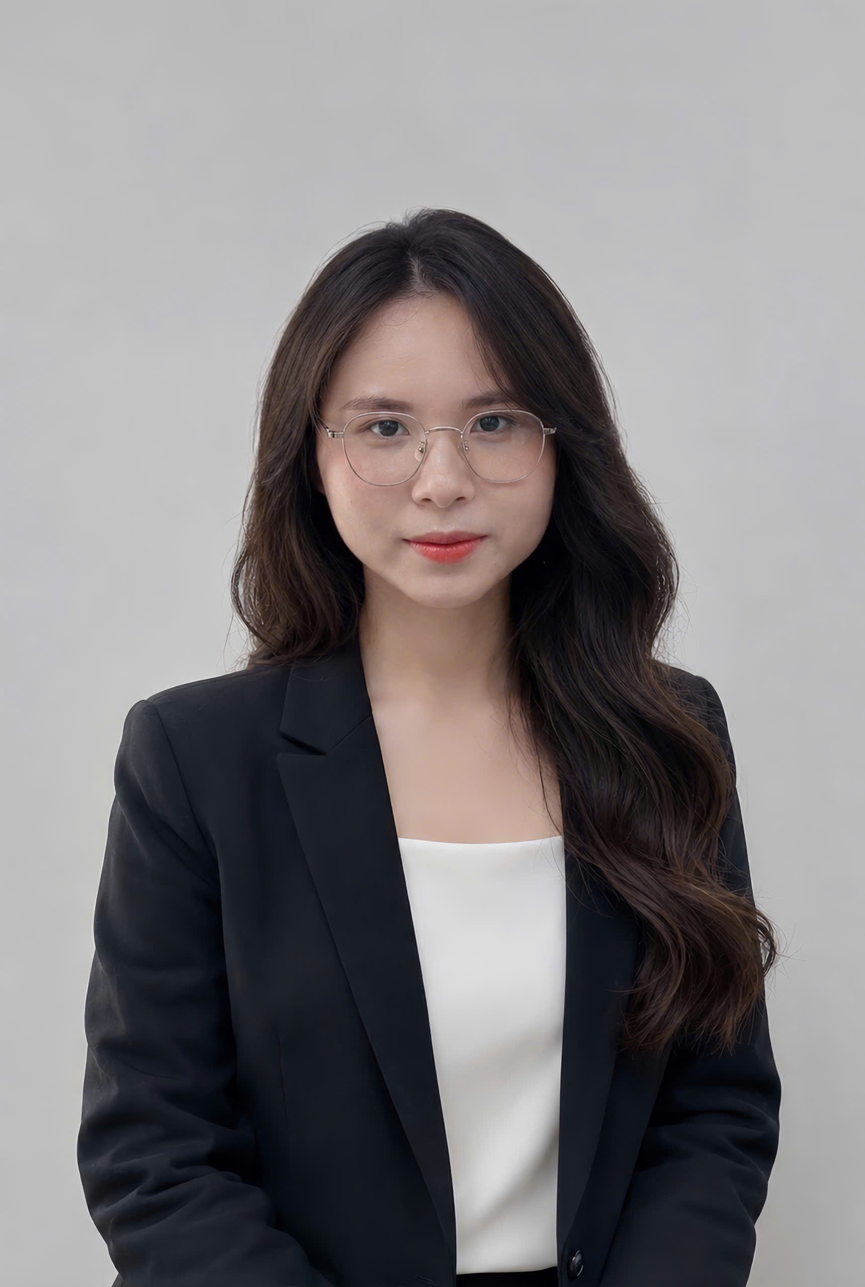 image Ta Thuy Quynh Anh chan dung 090726 104029
